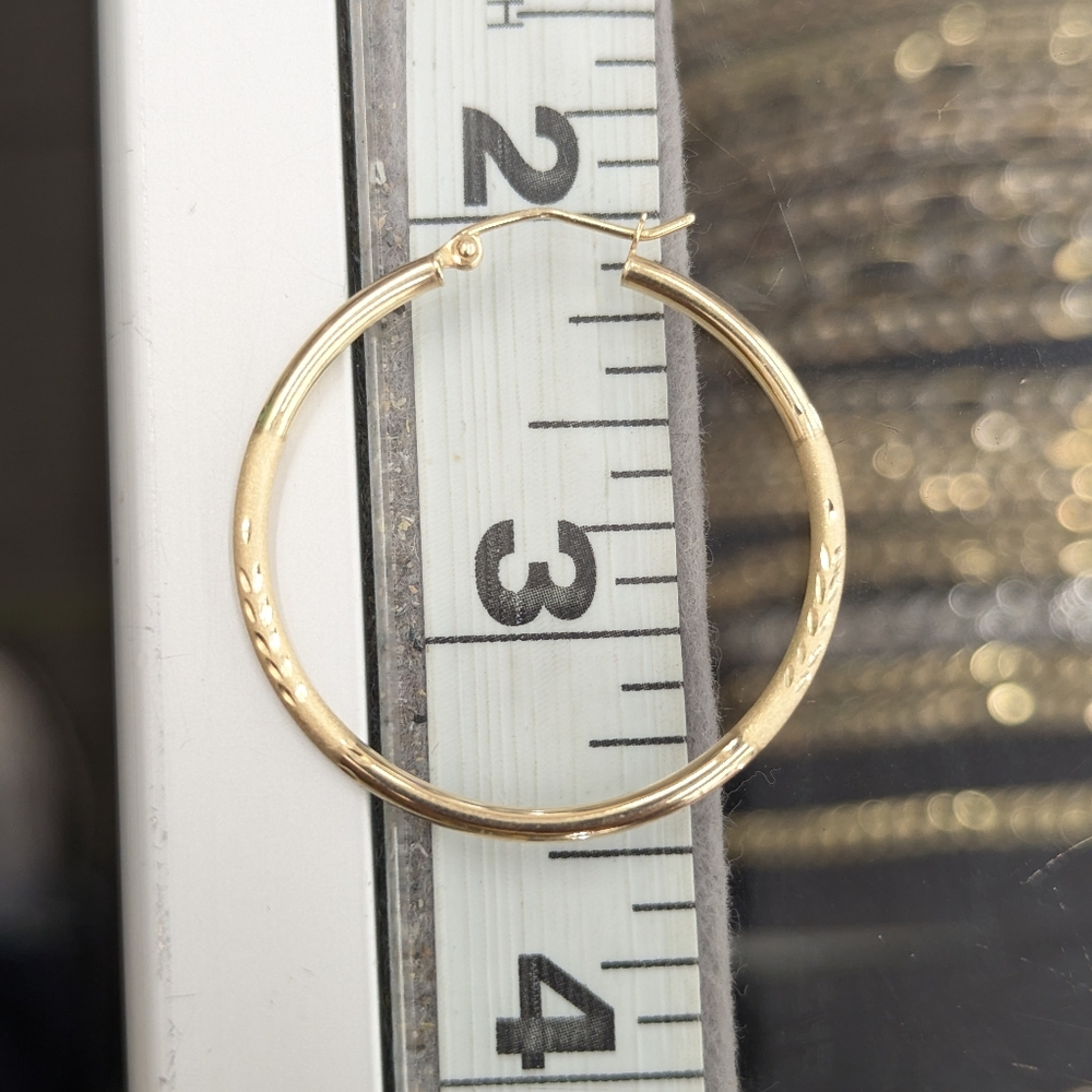 14kt Real Gold Hoop Earring for Women - Picture 2 of 8